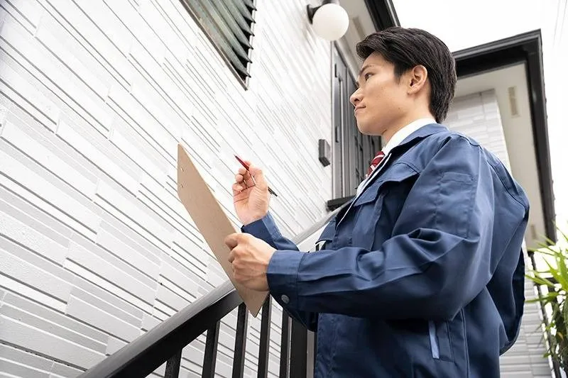 外壁塗装 現地調査 専門スタッフが丁寧に点検