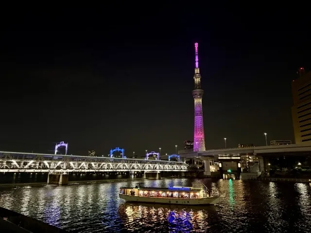 屋形船で夏の社内イベントを開催しました🚢